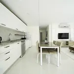 Apartment Karia *