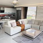 Apartment Karia *